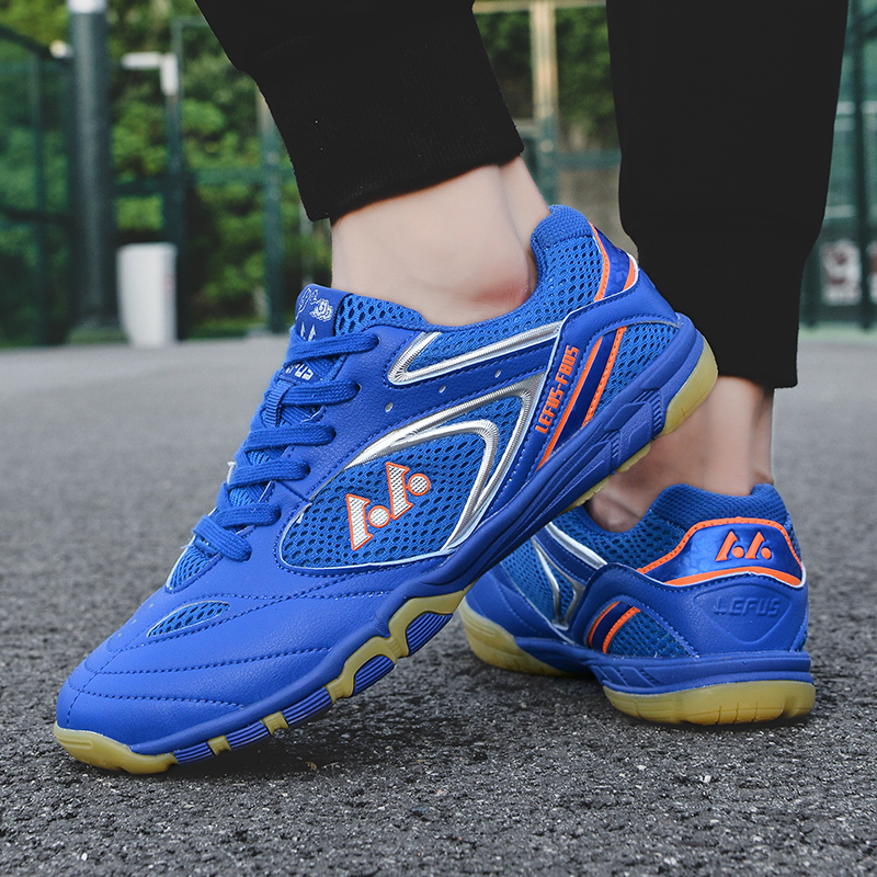 Zapatos deportivos de bádminto - Shock Absorbing Gym Trainers reseña y precio